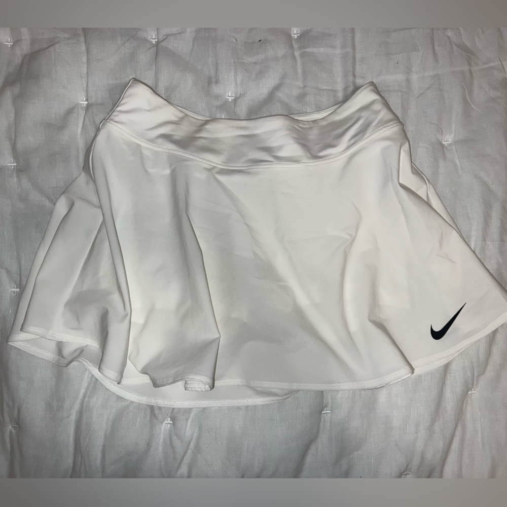 Nike White Cropped Top